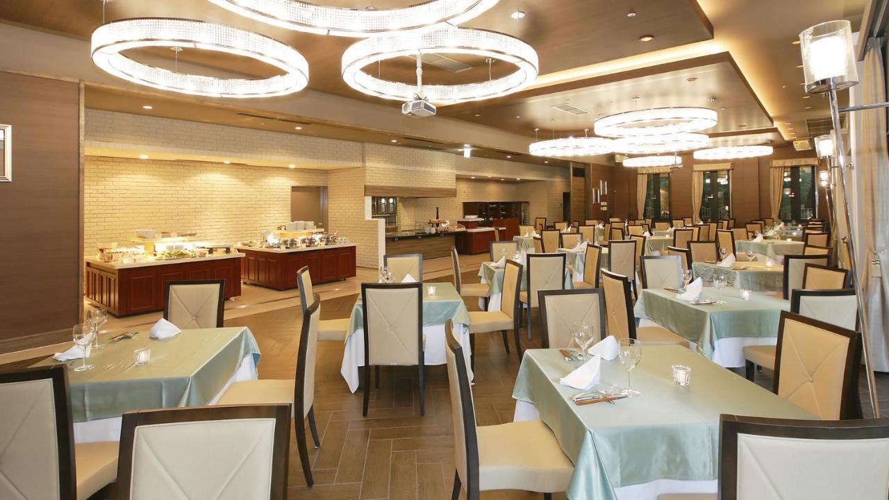 Hotel Floracion Насу Екстериор снимка